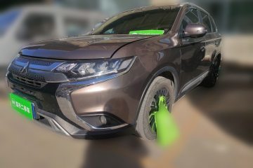 Used Mitsubishi Outlander 2020 2.4L 4x4 Zhi Xiang Edition 7-Seater