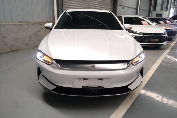 Used BYD Qin PLUS 2021 EV 400KM Luxury Model
