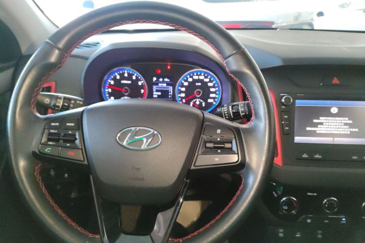 Used Hyundai ix25 2017 1.4T Automatic Smart Version