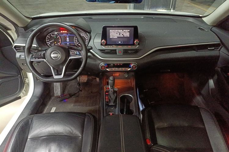 Used Nissan Teana 2020 Revised Version 2.0T XL Upper AD1 Smart Navigation Edition
