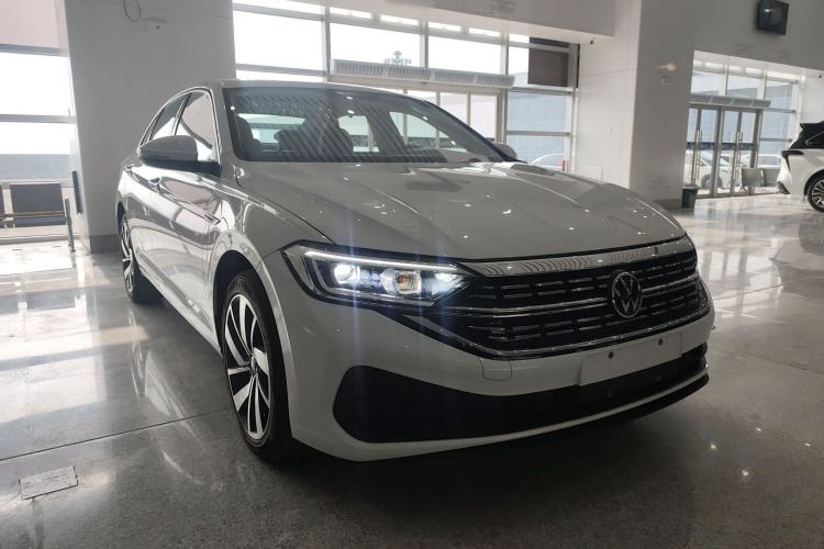 Used Volkswagen Sagitar 2025 Revised Version Three 300TSI DSG Excellence Edition