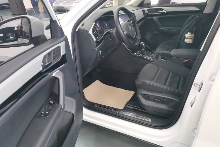 Used Volkswagen Tayron 2020 330TSI Two-Wheel Drive Luxury Smart Connectivity Version
