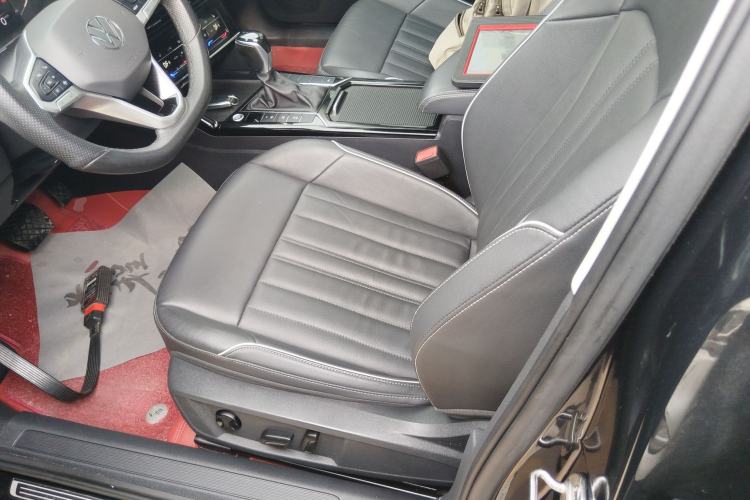 Used Volkswagen Passat 2022 330TSI Starry Elite Edition Custom Version
