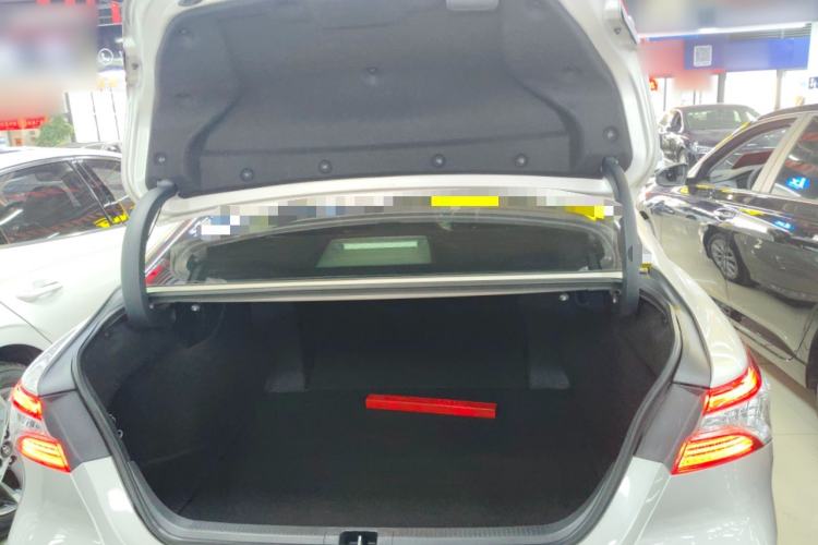 Used Toyota Camry 2019 2.0G Luxury Edition China VI Standard
