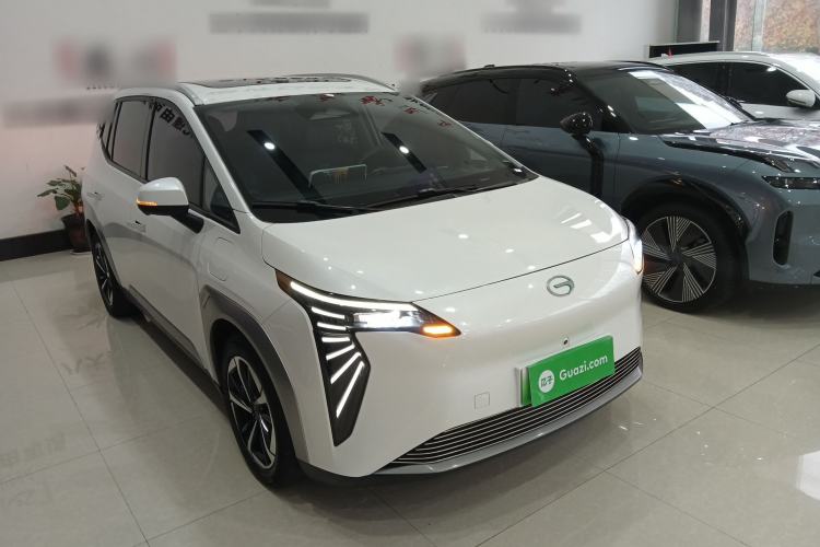 Used AION Y 2023 Younger Star Edition