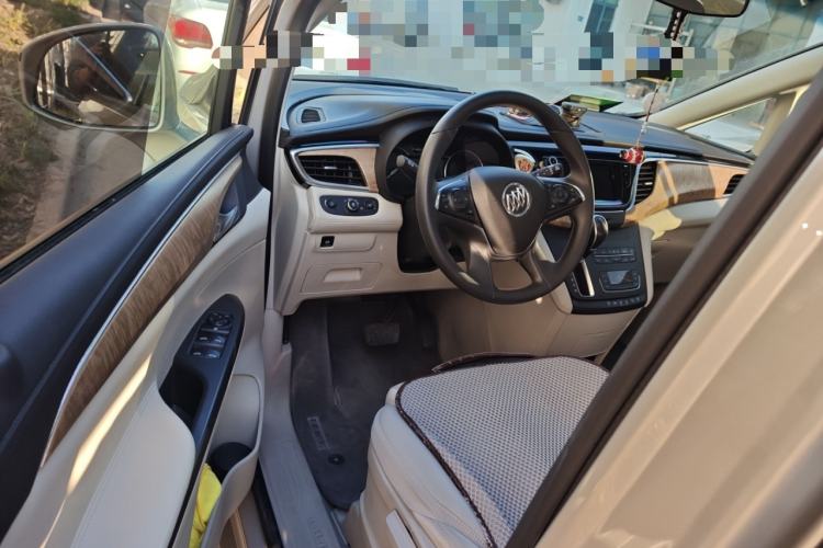 Used Buick GL8 2017 ES 28T Comfort Model China V Standard