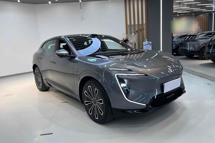 Used  07 2024 Max Extended-Range Edition
