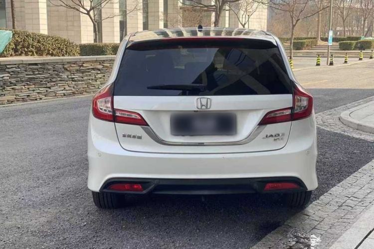 Used Honda Jade 2016 1.8L CVT Luxury Edition 5-seater
