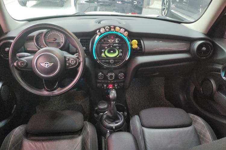 Used  MINI 2016 1.5T COOPER Five-Door Edition
