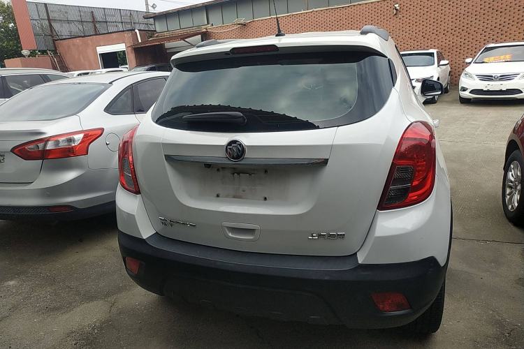 Used Buick Encore 2015 1.4T Automatic Two-Wheel Drive Urban Elite Version
