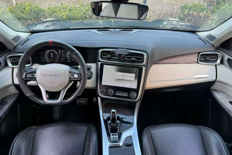 Used Lynk & Co 01 2017 2.0T Two-Wheel Drive Zhaopu Version