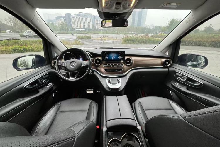 Used Mercedes-Benz V-Class 2021 V 260 Prestige Edition