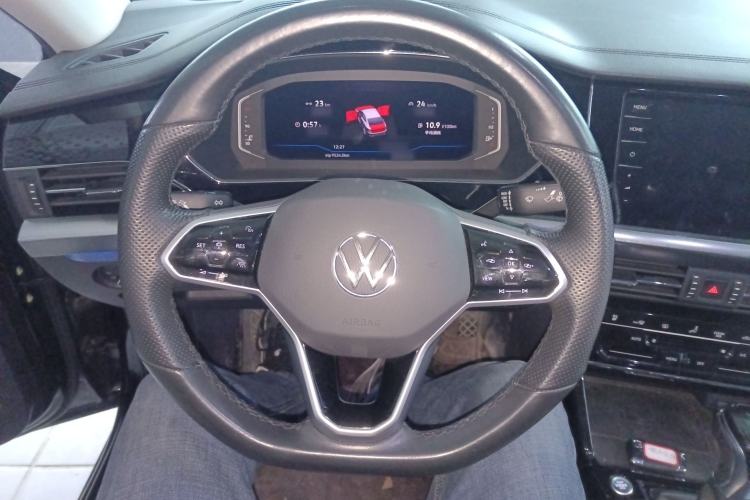 Used Volkswagen Passat 2022 330TSI Starry Luxury Edition
