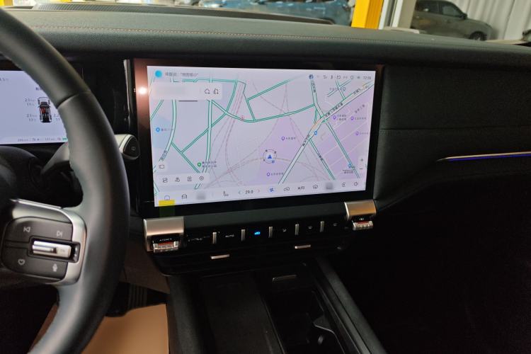 Used  G318 2025 Worry-Free Adventure Edition Four-Wheel Drive Secret Realm Version