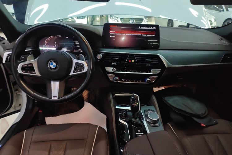 Used BMW 5 Series 2021 530Li Leading Model M Sport Package