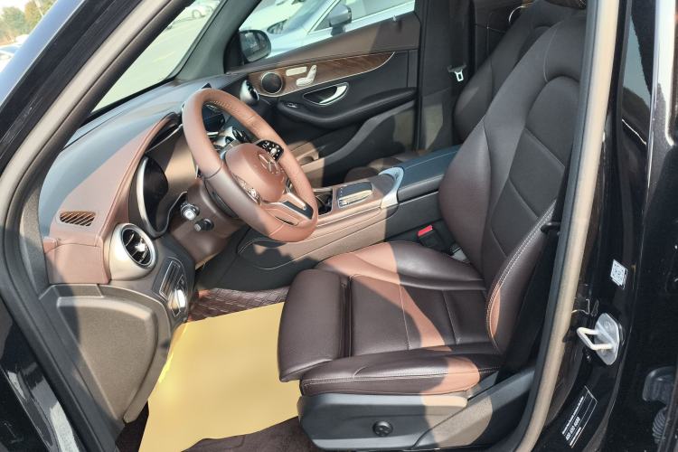 Used Mercedes-Benz GLC 2021 GLC 260 L 4MATIC Luxury Model