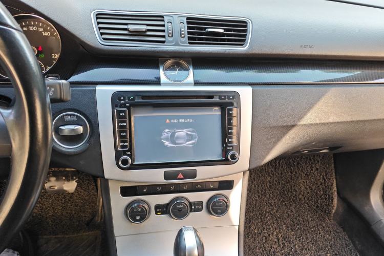 Used Volkswagen Magotan 2013 2.0 TSI Luxury Model