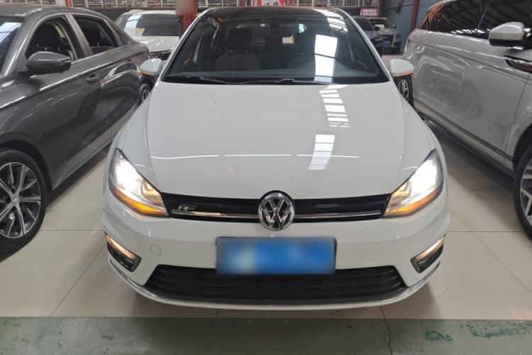 Used Volkswagen Golf 2016 1.4TSI Automatic R-Line
