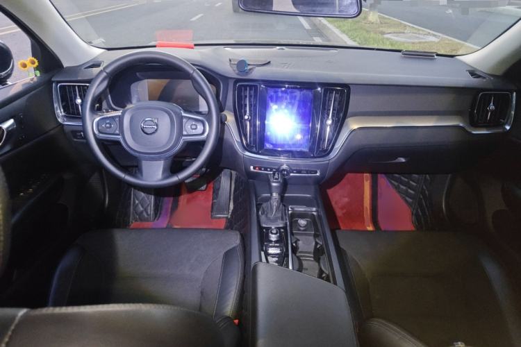 Used Volvo S60 2020 T3 SmartDrive Luxury Edition
