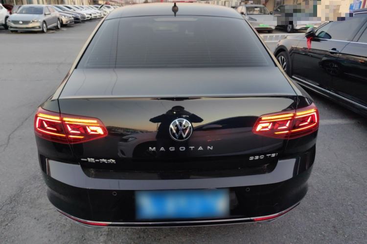 Used Volkswagen Magotan 2023 2 Million Units Commemorative Edition 330TSI DSG Luxury Version
