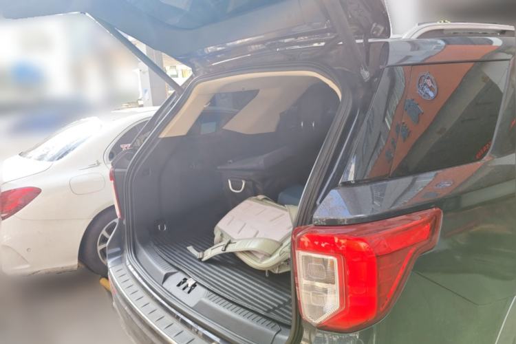 Used Ford Explorer 2020 EcoBoost 285 4x4 Titanium Edition 7-Seater