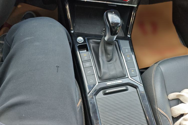 Used Volkswagen Passat New Energy 2020 430 PHEV Hybrid Luxury Edition China VI Standard