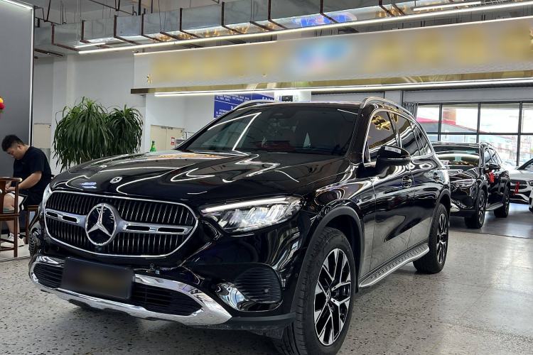 Used Mercedes-Benz GLC 2024 GLC 260 L 4MATIC Dynamic Edition 5-seater
