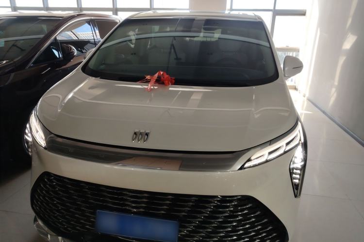 Used Buick Century 2023 2.0T Seven-Seater Yinshi Edition
