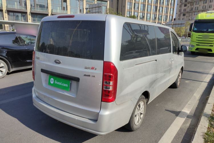 Used  M3 2022 PLUS IKEA Edition 1.8L Comfort Version
