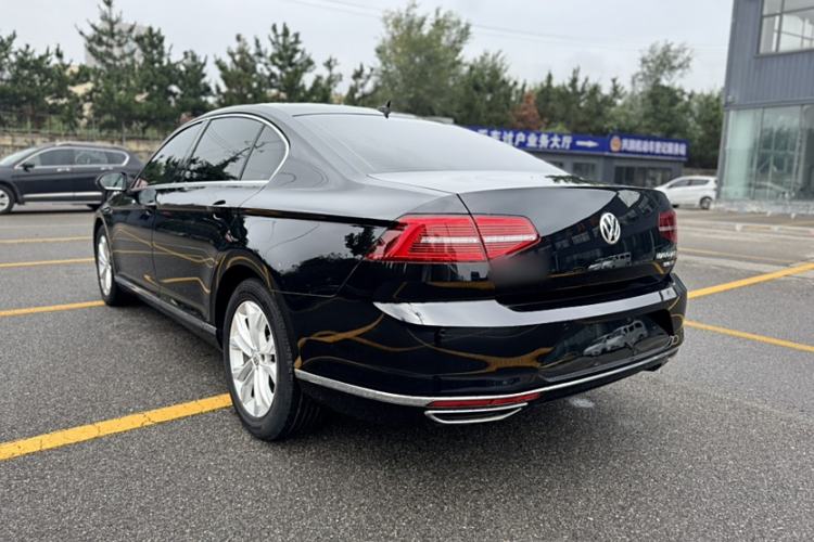 Used Volkswagen Magotan 2019 330TSI DSG Luxury Version China VI Standard
