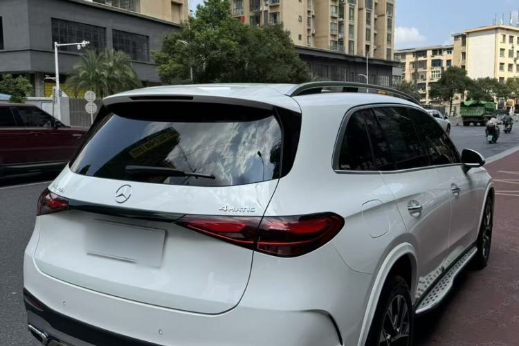 Used Mercedes-Benz GLC 2023 GLC 260 L 4MATIC Luxury 7-Seater
