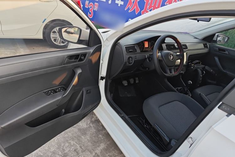 Used Volkswagen Santana 2021 1.5L Manual Fashion Edition
