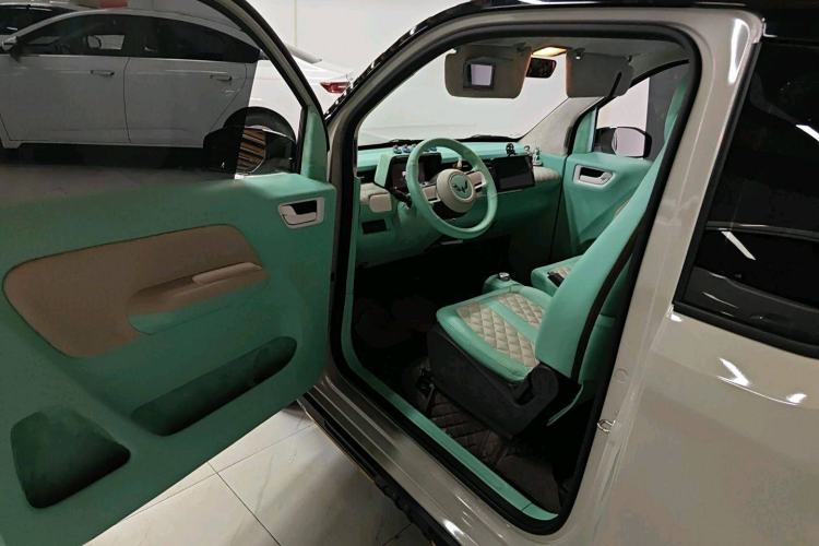 Used Wuling Hongguang MINIEV 2022 GAMEBOY 300km Enthusiast Model with Lithium Iron Phosphate
