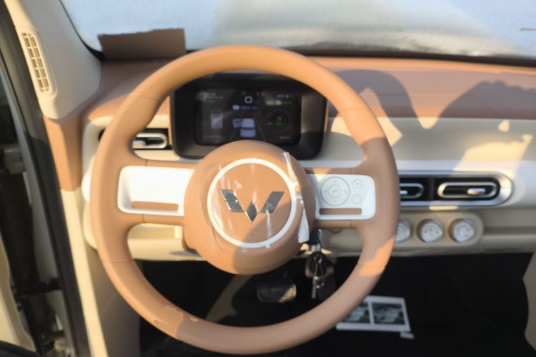 Used Wuling Hongguang MINIEV 2024 3rd Generation 215km Youth Edition