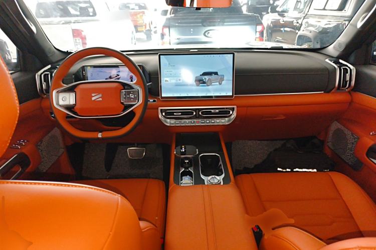 Used Dongfeng Zhengzhou Nissan Z9 2025 GT 2.0T Automatic Gasoline 4x4 First-Edition Smart Edition
