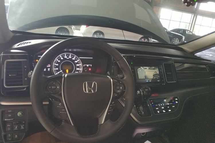 Used Honda Elysion 2016 2.4L Supreme Edition