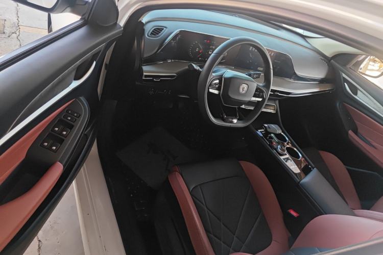 Used Changan Eado 2023 Changan Edition PLUS Blue Whale NE 1.4T GDI DCT Prestige Version