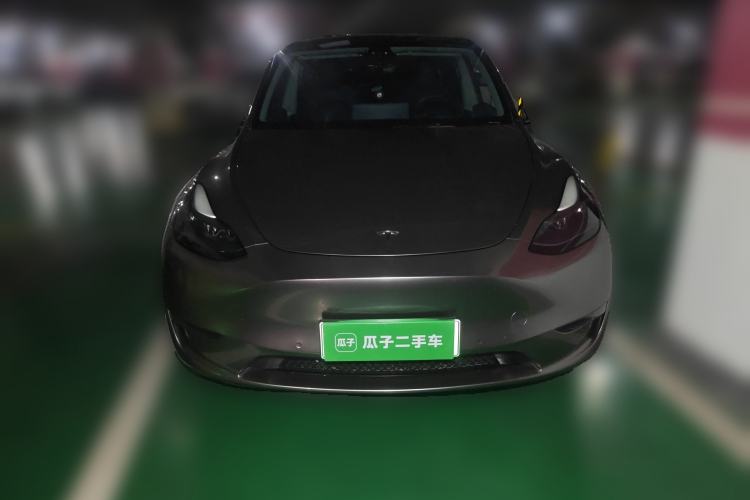 Used Tesla Model Y 2022 Long-Range All-Wheel-Drive Version