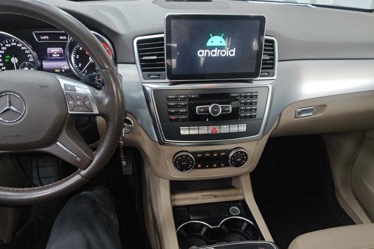 Used Mercedes-Benz M-Class 2014 ML 320 4MATIC
