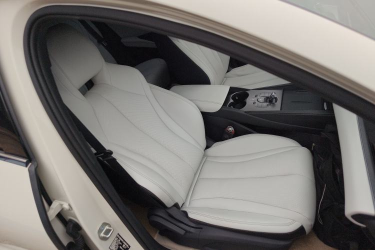 Used BYD Seal 06 New Energy 2024 DM-i 120KM Flagship Model
