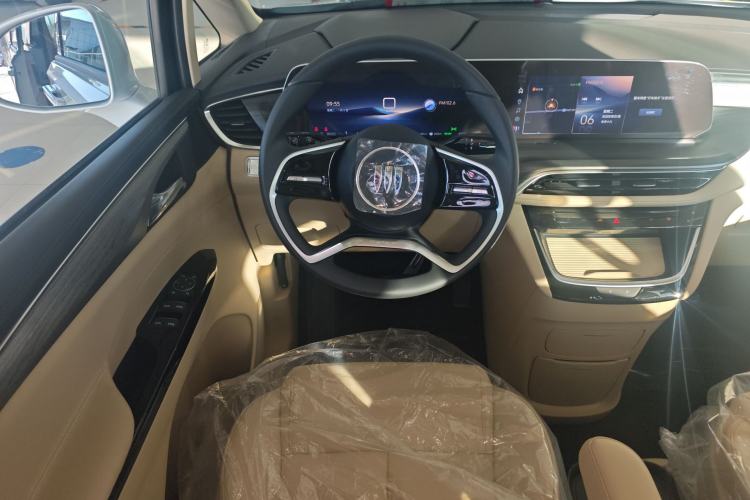 Used Buick GL8 New Energy 2025 Lushang First-Drive Edition 7-Seater
