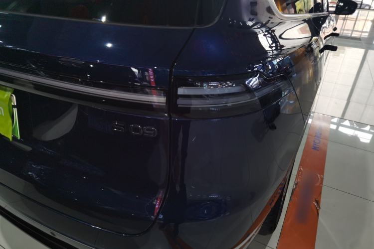 Used  S09 2025 Four-Wheel Drive Ultra+ Custom Edition
