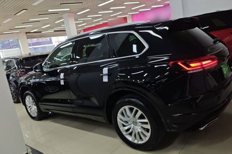 Used Volkswagen Touareg 2020 2.0 TSI RuiShang Edition China VI Standard

