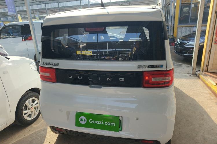 Used Wuling Hongguang MINIEV 2021 Macaron Sandwich Model 170 km Lithium Iron Phosphate
