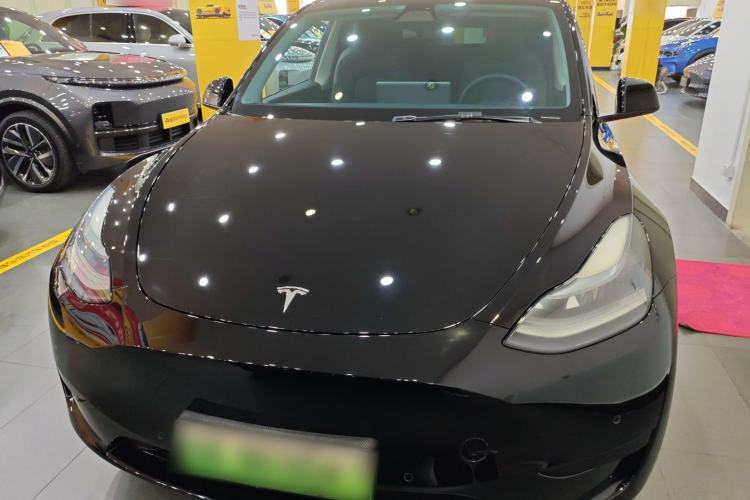 Used Tesla Model Y 2022 Rear-Wheel-Drive Version
