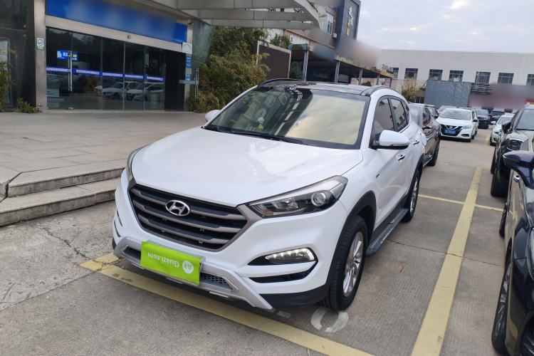 Used Hyundai Tucson 2018 1.6T Dual-Clutch Two-Wheel Drive 15th Anniversary Special Edition