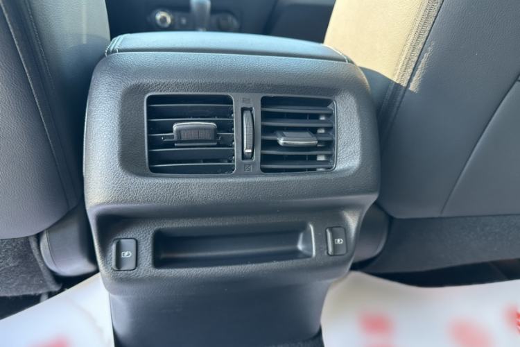 Used Nissan Terra 2020 2.5L XV 4WD Automatic Four-Wheel Drive Flagship Edition
