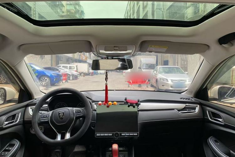 Used Roewe i5 2020 1.5L Automatic 4G Connected Linghao Edition