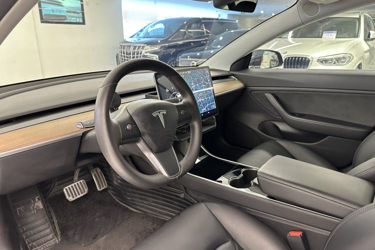 Used Tesla Model 3 2019 Standard Range Rear-Wheel Drive Upgraded Version (52 kWh)
