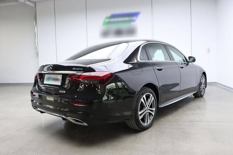 Used Mercedes-Benz E-Class 2023 E 260 L Sport 4MATIC
